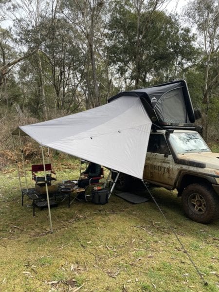 STANOVÁ MULTIFUNKČNÍ MARKÝZA WILD LAND