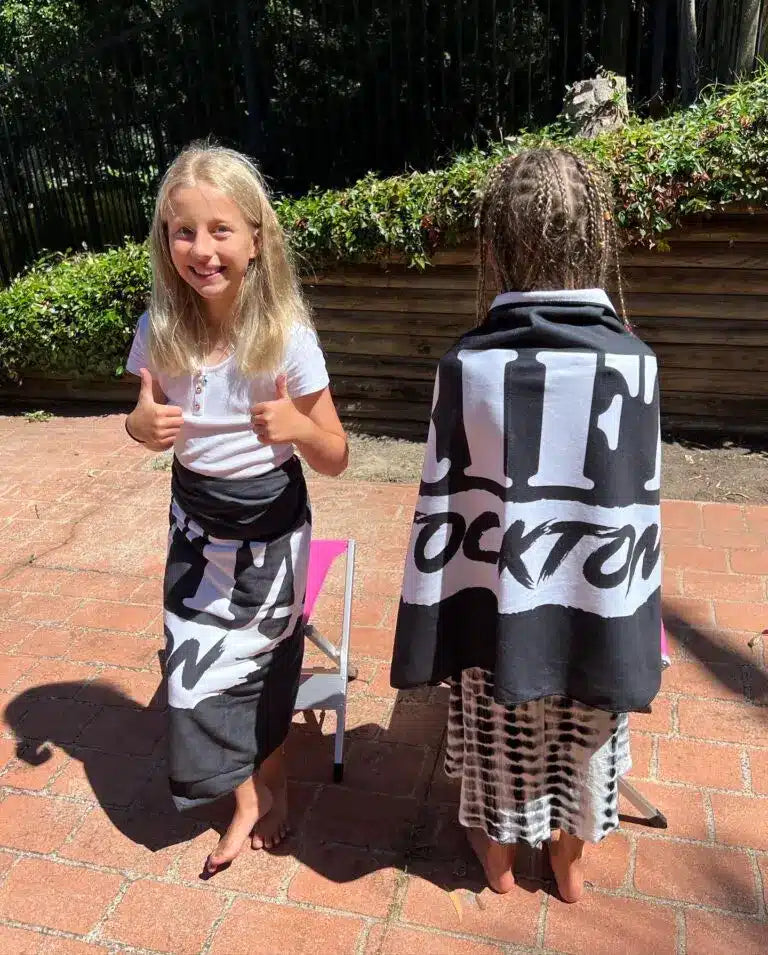 545c9d3b E48c 4004 B0c3 6c2188d309ab 768x955