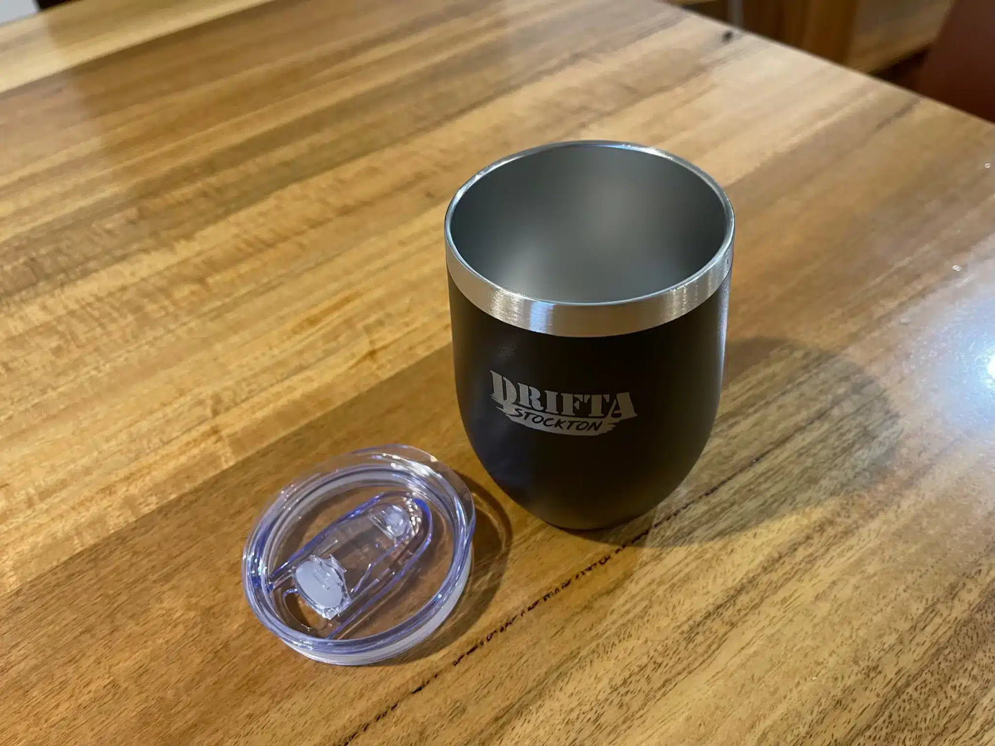 5bada2e7 D4fa 48a6 A3bb 1d7bd379a93d