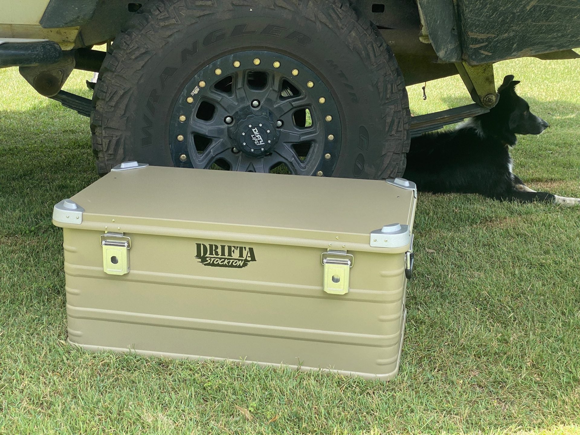 66b3e7fd 92be 425e A790 5b032a1edde8