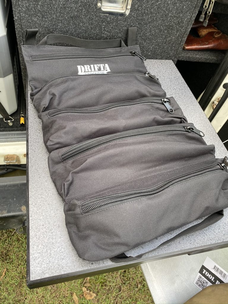 69ec8125 D940 4426 A94c 6e6124940278 768x1024