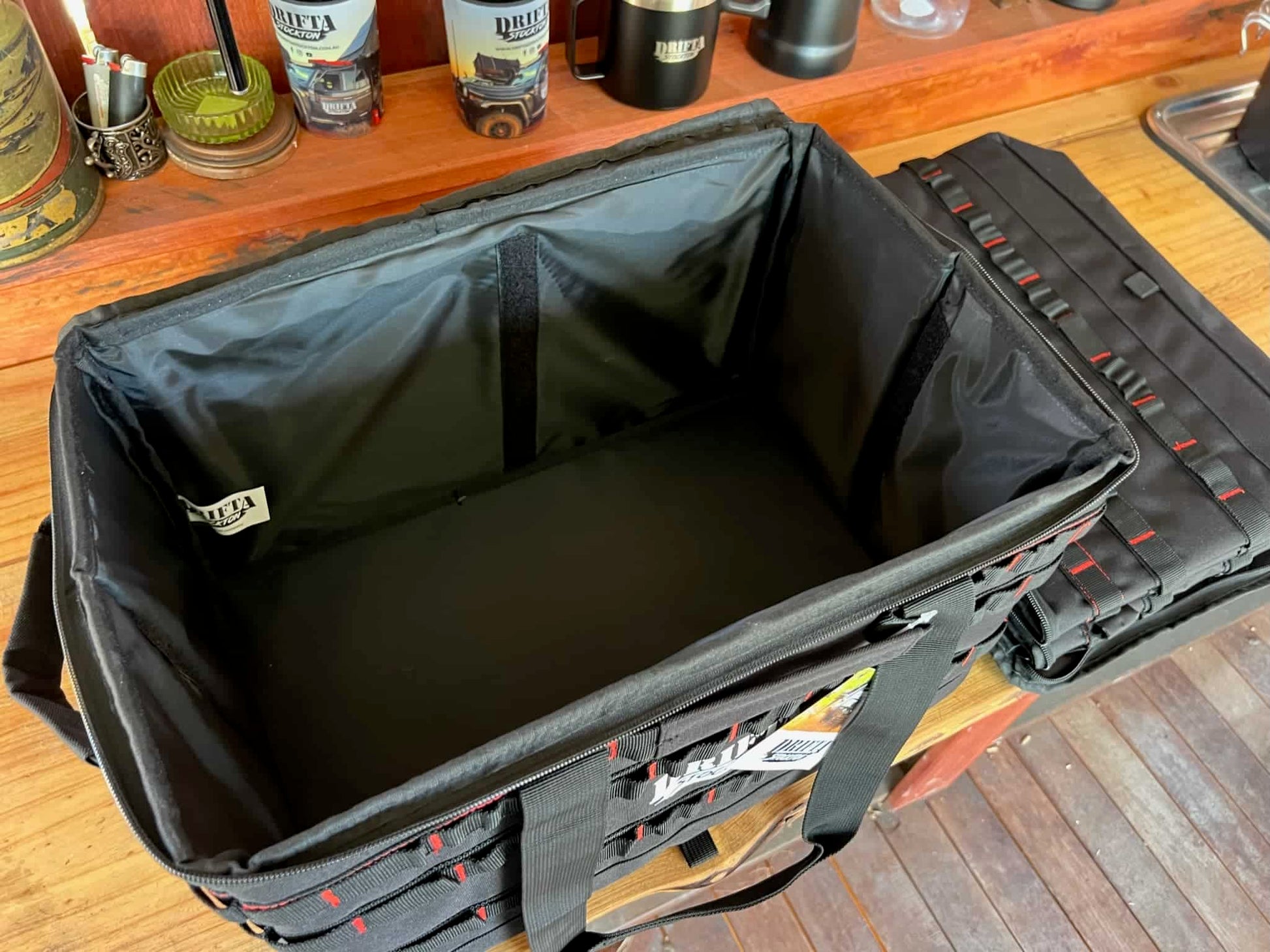 7a70c2dd 8968 4556 B629 A3b842629a14