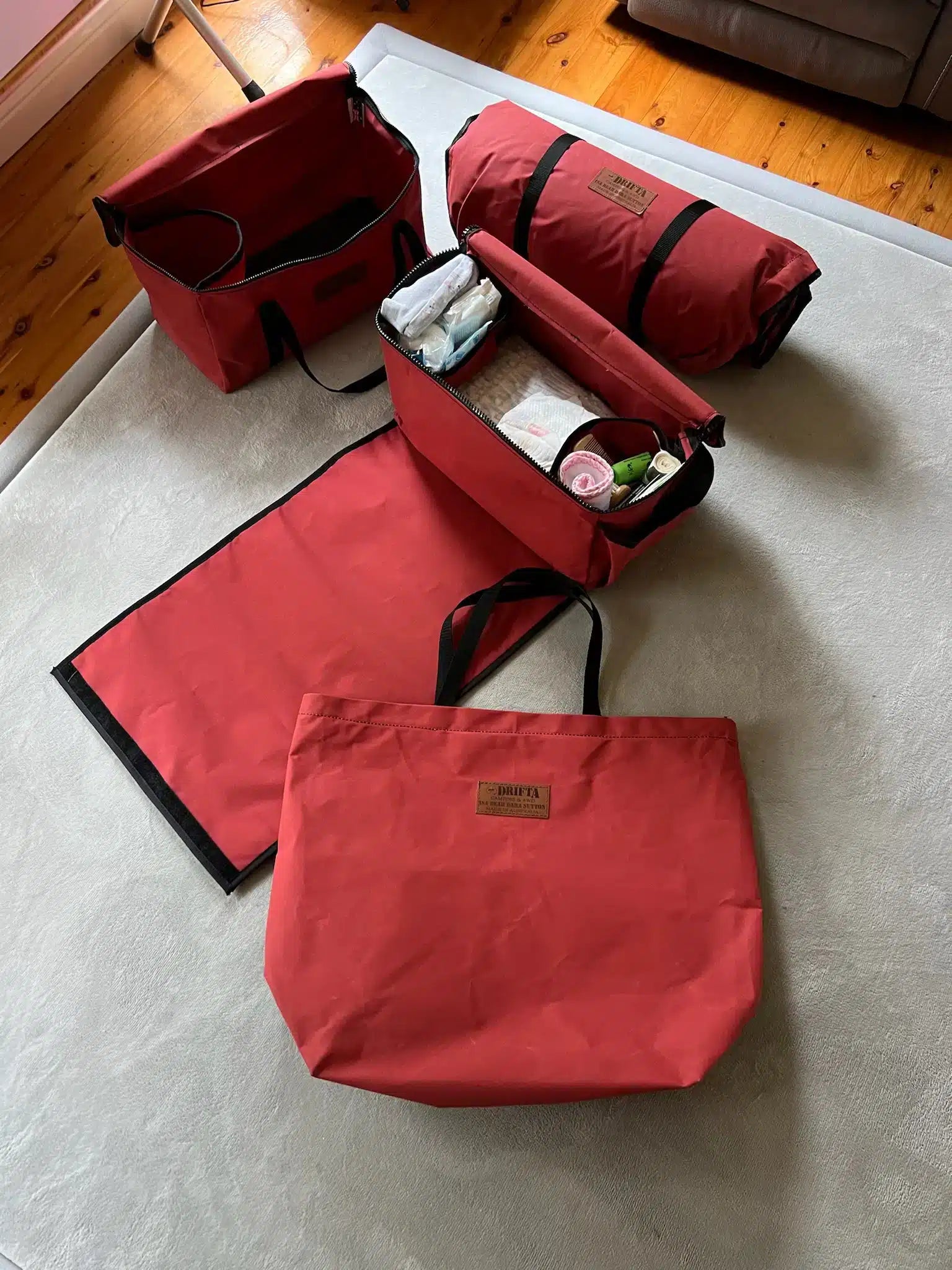 B1805375 Eb3c 4c4a 8eef 62ff4e08c82a