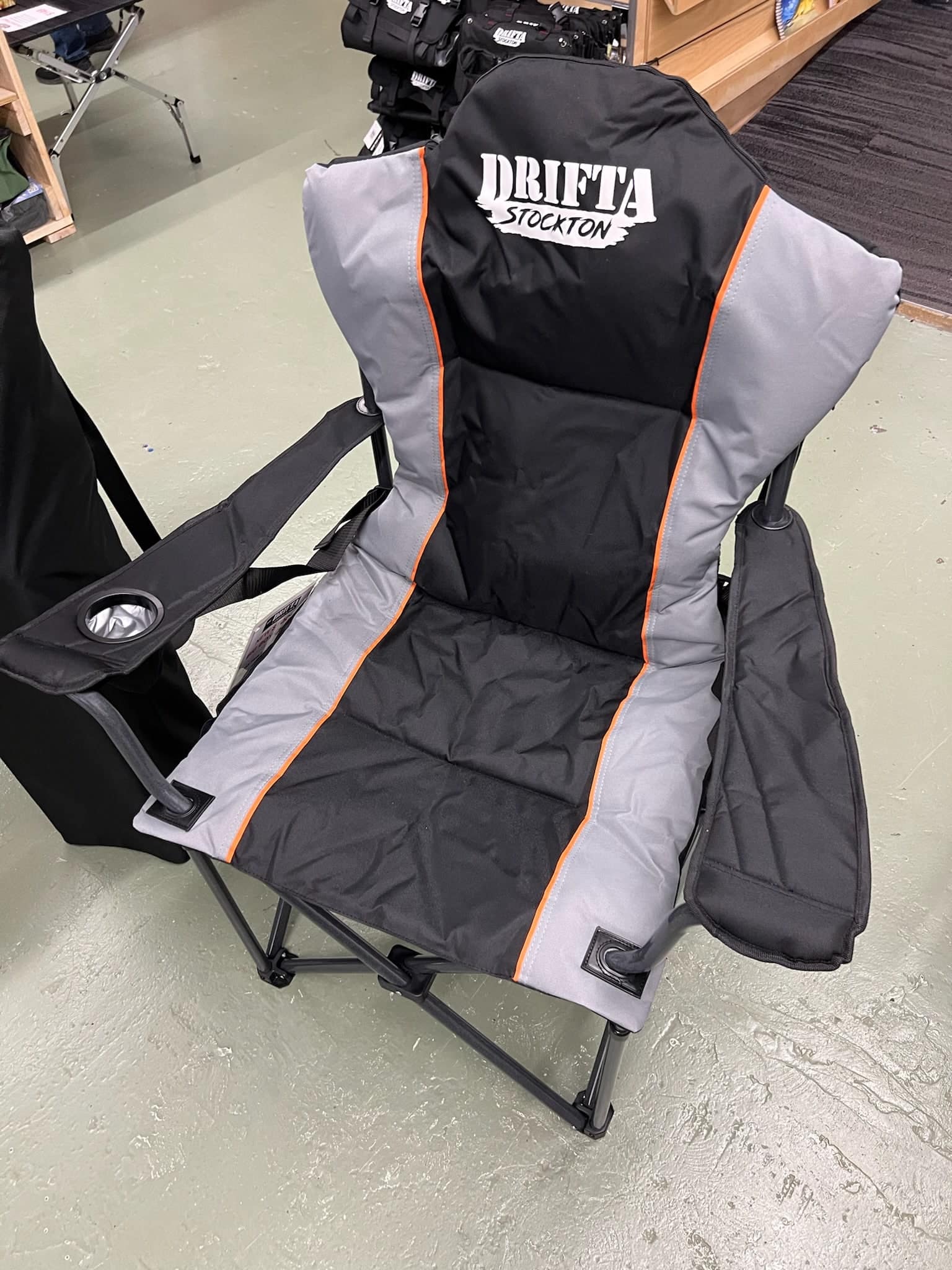 B6bcd4e6 8b82 4743 Aa0a 9b1b6492639e