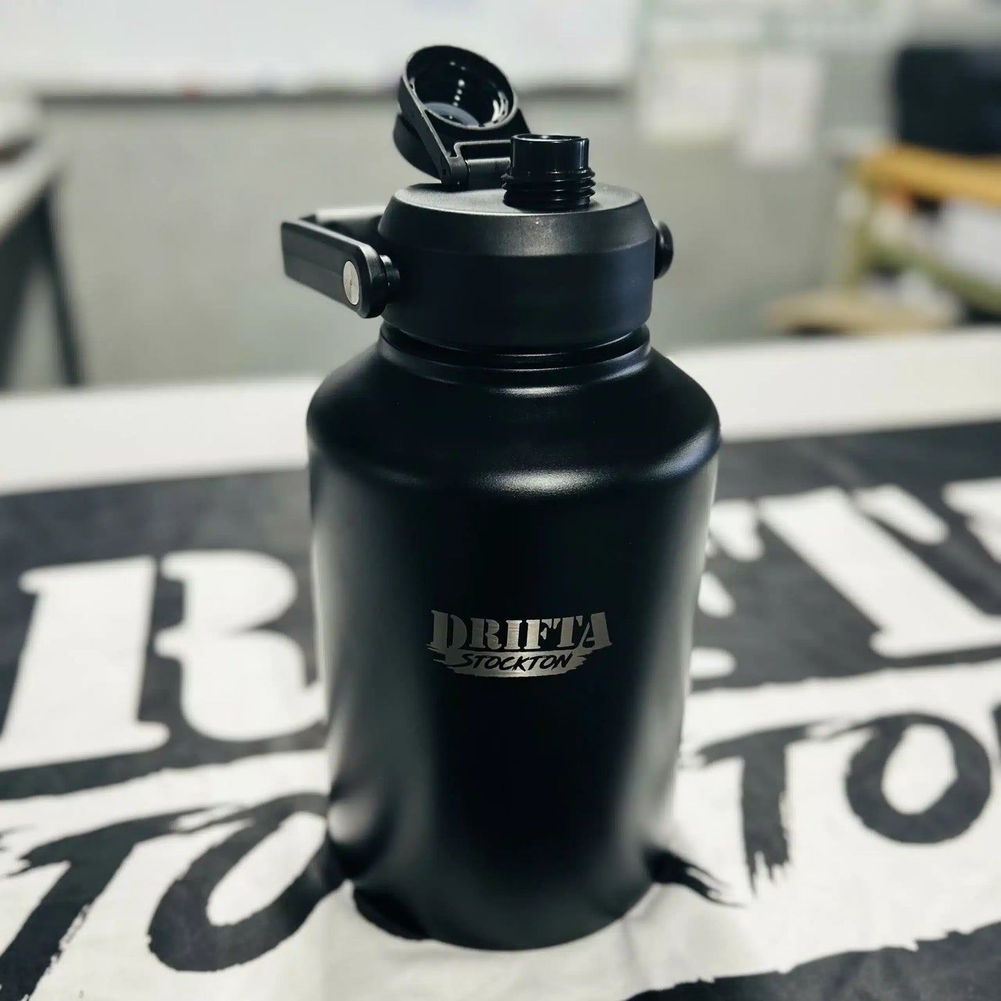 Ds Water Bottle 3.8l 3 Scaled