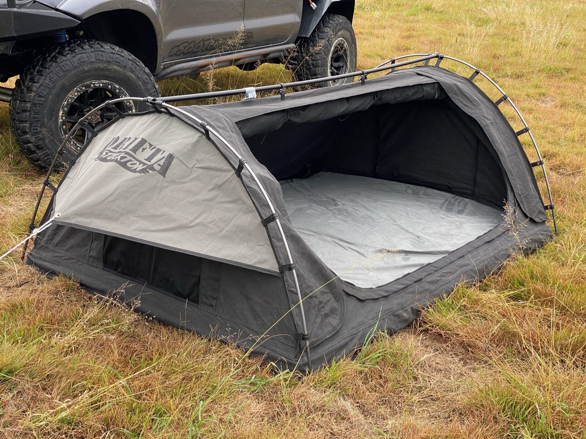 E0a644de D513 42fd 974e D792073e5e4d