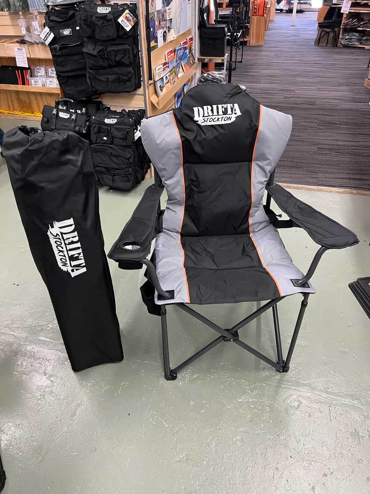 E1d5b71a 6b9f 47fe 9f38 9fc69705fb5b