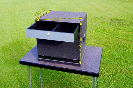 SMALL TRAVEL KITCHEN