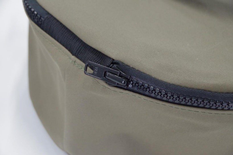 VAK NA KEMPINGOVÝ LITINOVÝ HRNEC / TROUBU