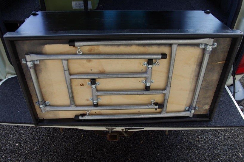 KEMPINGOVÁ KUCHYNĚ DRIFTA – BLACK STAINLESS