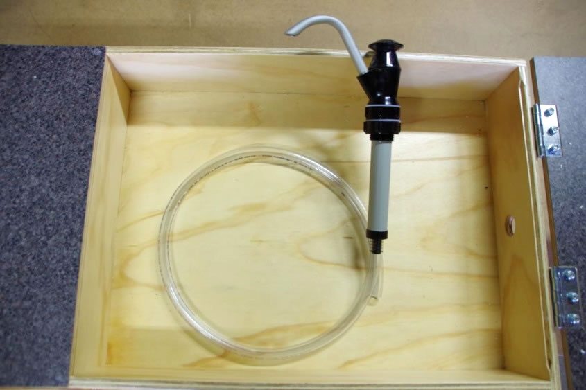 KEMPINGOVÁ KUCHYNĚ DRIFTA – BLACK STAINLESS