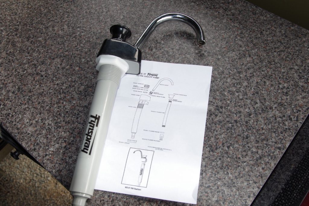 FYNSPRAY GALLEY PUMP