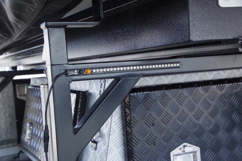 Magnetic Led Light Strips03