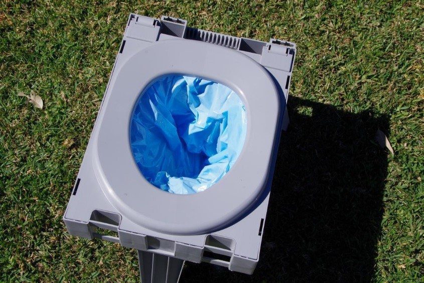 Portable Toilet Kit08
