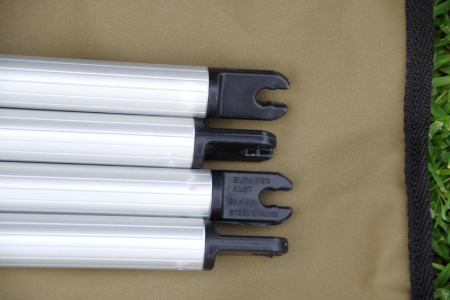 CRAB CLAW TYČ S OTOČNOU ARETACÍ