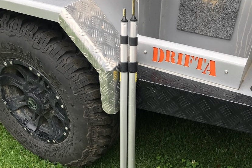 3DÍLNÁ STANOVÁ TYČ TWISTLOCK – KRÁTKÝ SPIGOT