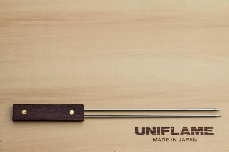 DVOJITÉ GRILOVACÍ JEHLY