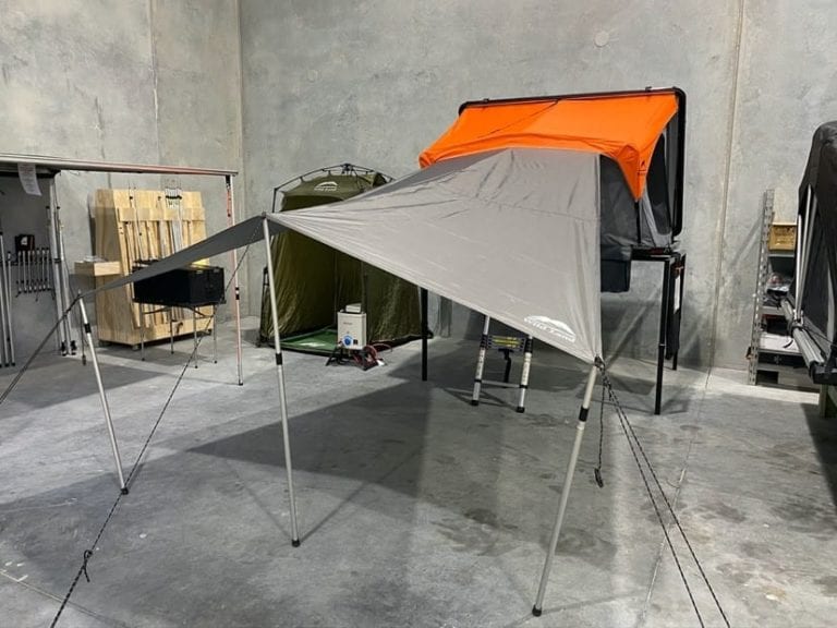 WILD LAND ROOF TOP TENT CLASSIC AWNING